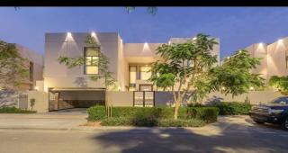 Premium 3BR Villa with Pool NorthCoast - 2