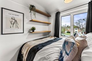 Cambridge Charm - Stylish & Pet Friendly - 3