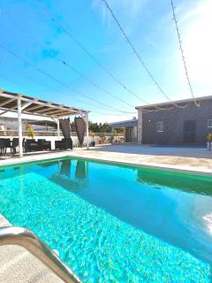 Villa Nicols - 1