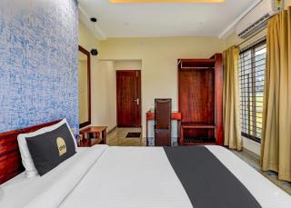 Hotel Grand palace & Banquet - 1
