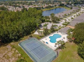 Pool, game room & kids' playroom near Disney - 5