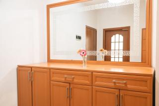 Serenity Apartment Tirana - 1