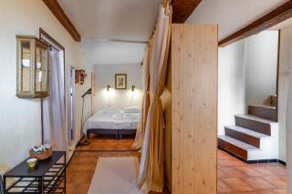 Ancienne Mairie Vieux Village Roquebrune 3 bedroom apartment - 1