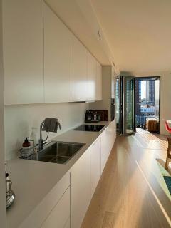 Penthouse flat with Copenhagen rooftop views - 6