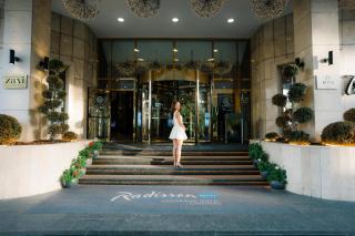 Radisson Blu Leogrand Hotel - 9