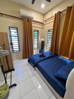 Khayra Homestay Private Pool - 2