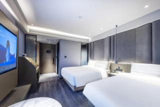 Atour X Hotel Lanzhou West Railway Station Wanhui Plaza - 8