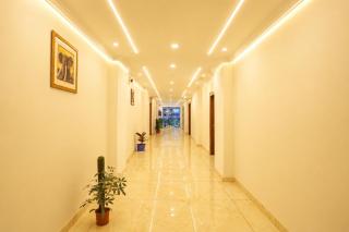 Hotel Decent Suites - Delhi Airport - 8