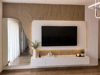 LYZ HOMES Ltd - 5