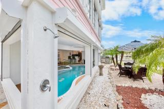 Island Bay House B - 1