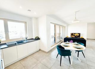 Private 1 bedroom Haven with Terrace and Parking - 4