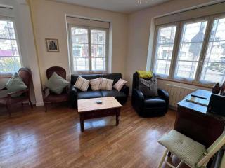 Pet Friendly & Accessible 3-Bed Gite Sleeps 6 - 0