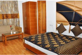 Hotel Haris Court Lajpat Nagar - 5