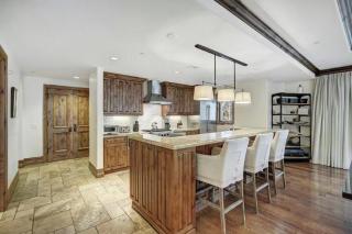 Vail Arrabelle 2 Bedroom Residence - 8