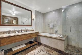 Vail Arrabelle 2 Bedroom Residence - 3