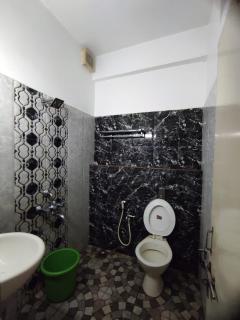 hotel pappilon costal crown ac rooms - 1