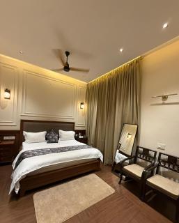 Ambrosia Hotel And Restaurant - 7