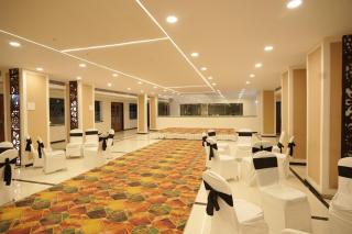 HOTEL THE FiESTA - 6