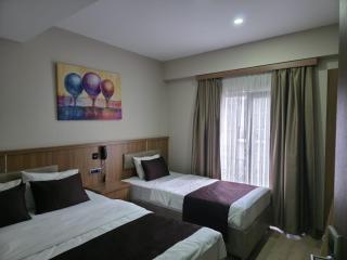 Hotel La SERA - 8