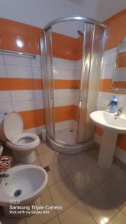 Lake View Apartment Shkoder - 4