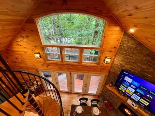 Treehouse Duo Lakefront 2 Private Hot Tubs - 5