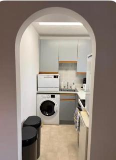 The Woking Suite Designer Flat near Town Centre - Woking - 1