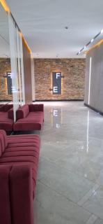 Baku City & Lake View Apartment - 7