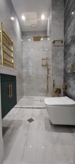 Baku City & Lake View Apartment - 3