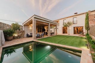 Cal Trumfo - Villa rural 10PAX, 4 baños, Piscina, BBQ - 0