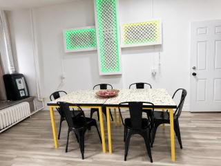 Modern 5BR Detroit Home | Sleeps 10 - 8
