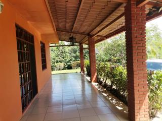 Casa Corteza Amarilla in La Ceiba, Orotina - 1