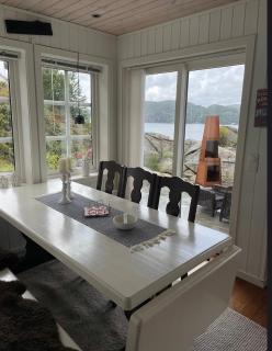 Spangereid, Lindesnes Seaside Cabin Rental at Norway Southernmost Point Lindesnes - 2