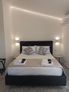 The Square - Luxury Apartment - 7