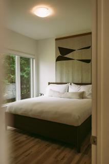 Wolegib Waterfront Retreat with Hot Tub - 5