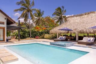 Luxe 5BR Villa with Pool and Palapa - 7