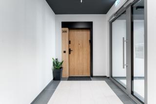 Ciesielskiego Glamour Apartment by BookingHost - 9