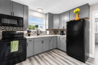 Travel Nurse 1BR 3 mi SSM SLU Pet Friendly Long Stays - 5