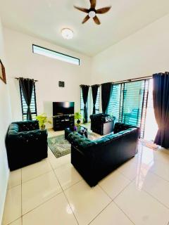 Homestay Aisya D'Sepang KLIA 4R 2BR netflix fully aircond - 6