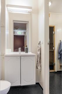 Ski-InOut Family Apartment W Sauna - 4