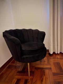 Beautiful Room in a Boutique House with Patio - 3