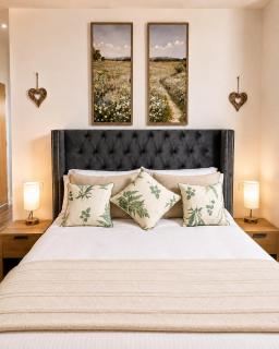 Riber Nest Cottage Matlock Hot Tub Sleeps 4 - 3