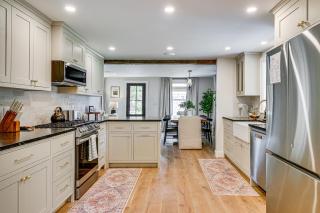 Modern Farmhouse Between Mount Snow & Stratton! - 6