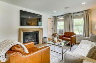 Modern Farmhouse Between Mount Snow & Stratton! - 4