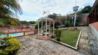 Chácara familiar em Mairinque com Piscina Adulto e Infantil, Wi-Fi e Churrasqueira - 8