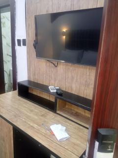 Royal Vantage Hotel - 4