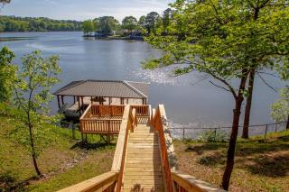 Lakefront House with Hot Tub Dock Game Room - 8