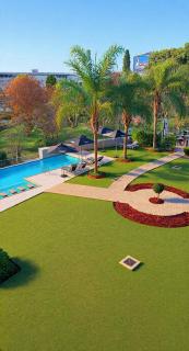 Stunning Regency Menylin Hotel - 2
