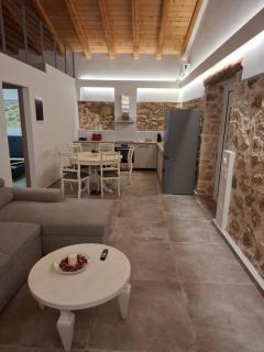 Konstantinos House - 4