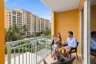Stunning Studio Apartment Sited The Ritz Carlton - 3