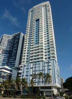 Apartamentos exclusivos en edificio frente al mar Palmetto Beach - 9
